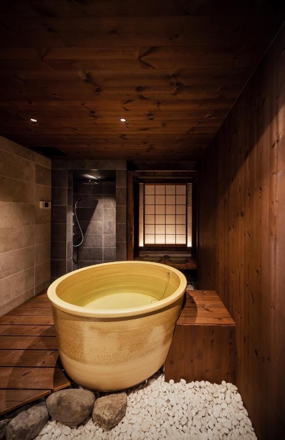 Villa 古今 天下茶屋 With A Private Parking Lot And A Half Open-Air Bath And Direct To Kix Ōsaka Exterior foto